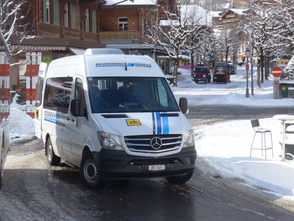 (188'481) - Reichenbach, Gstaad - BE 601 - Mercedes am 12. Februar 2018 beim Bahnhof Zweisimmen