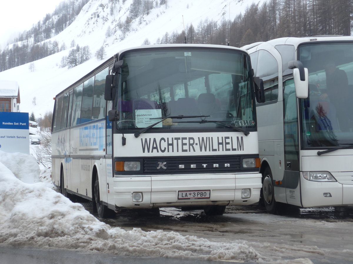 (188'789) - Aus Oesterreich: Wachter-Wilhelm, Pfunds - LA 3 PBO - Setra am 16. Februar 2018 in Samnaun, Ravaisch