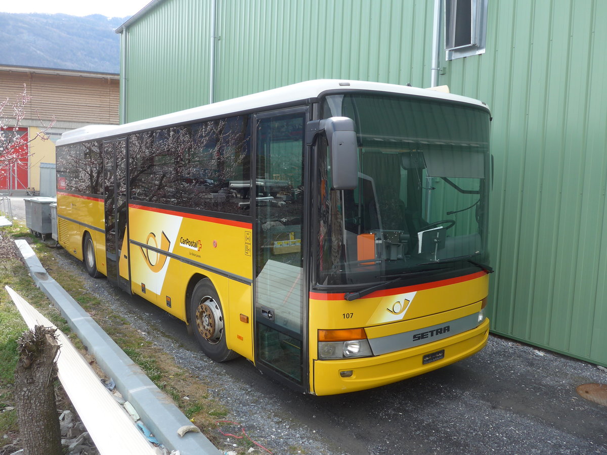 (189'737) - Buchard, Leytron - Nr. 107 - Setra am 30. Mrz 2018 in Leytron, Garage