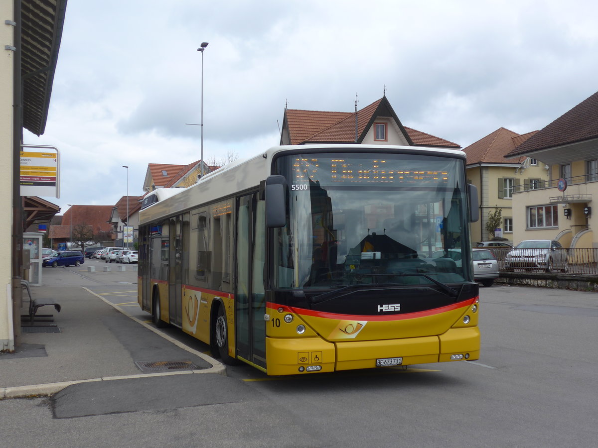 (189'857) - PostAuto Bern - Nr. 10/BE 673'731 - Hess (ex Klopfstein, Laupen Nr. 10) am 1. April 2018 beim Bahnhof Kerzers