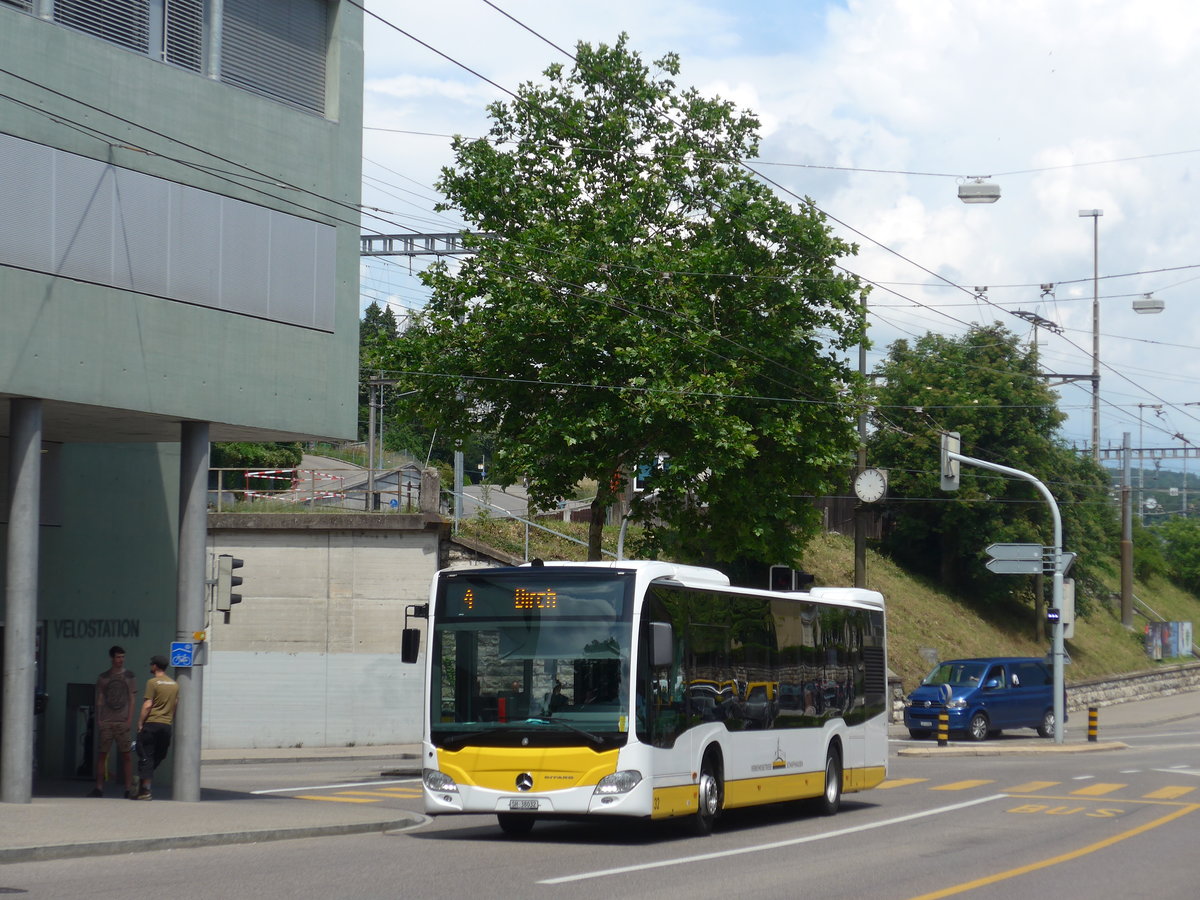 (193'930) - VBSH Schaffhausen - Nr. 32/SH 38'032 - Mercedes am 10. Juni 2018 beim Bahnhof Schaffhausen