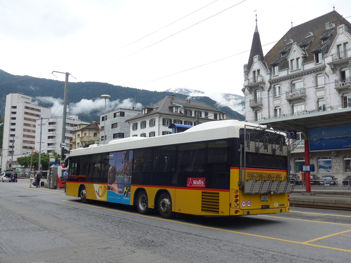 (194'925) - PostAuto Wallis - VS 32'092 - Scania/Hess (ex In Albon, Visp) am 21. Juli 2018 beim Bahnhof Brig