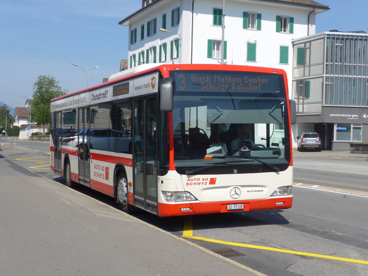 (195'408) - AAGS Schwyz - Nr. 38/SZ 57'338 - Mercedes am 1. August 2018 in Schwyz, Post