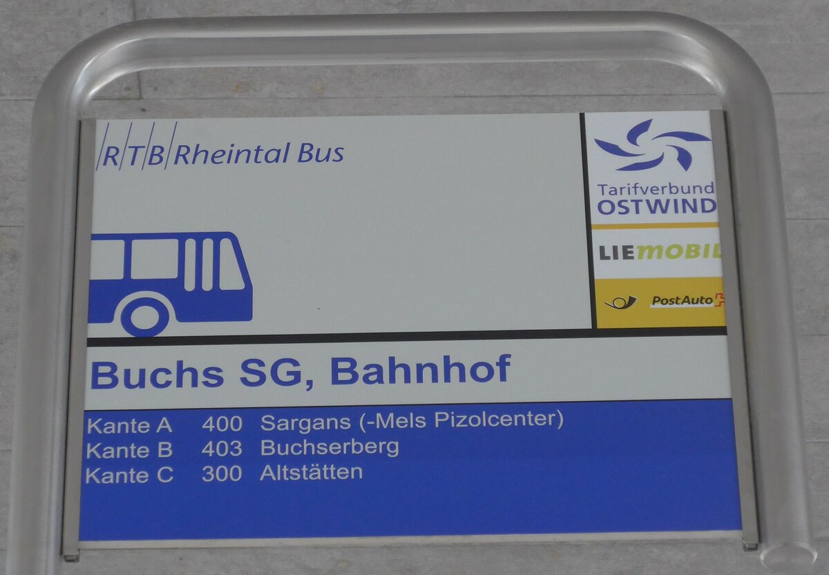 (196'322) - RTB/LIEmOBIL/PostAuto-Haltestellenschild - Buchs SG, Bahnhof - am 1. September 2018