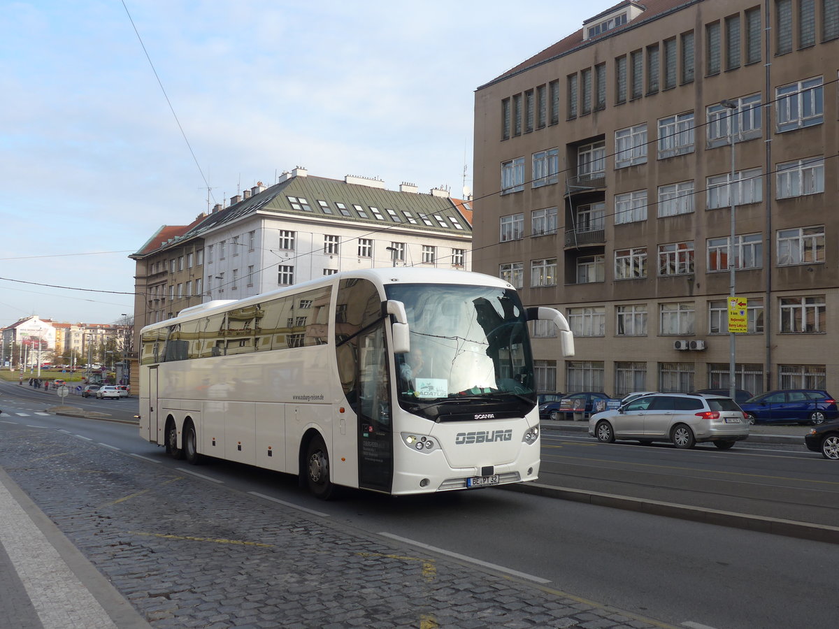 (198'774) - Aus Deutschland: Osburg, Wadersloh - BE-PT 32 - Scania am 20. Oktober 2018 in Praha, Kafkova