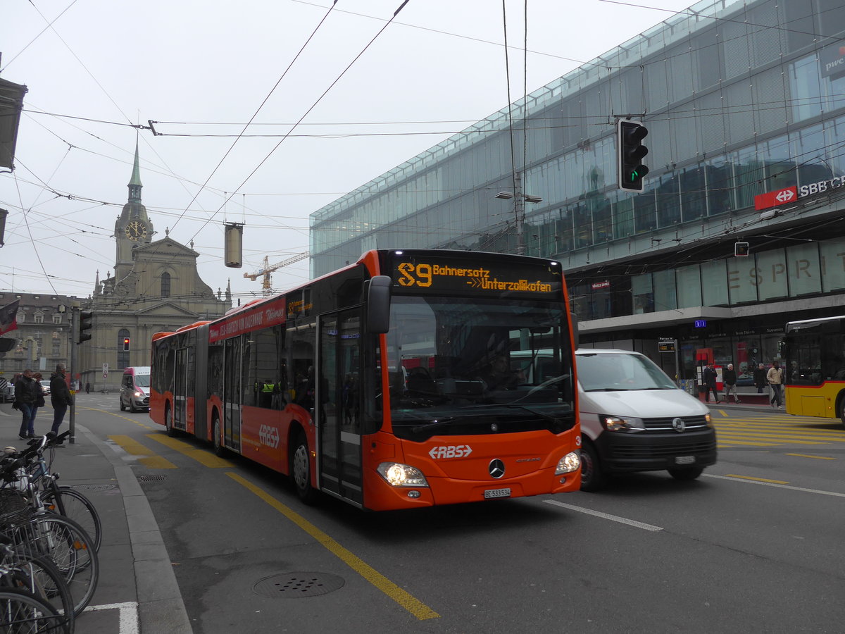 (199'095) - RBS Worblaufen - Nr. 34/BE 533'534 - Mercedes am 29. Oktober 2018 beim Bahnhof Bern