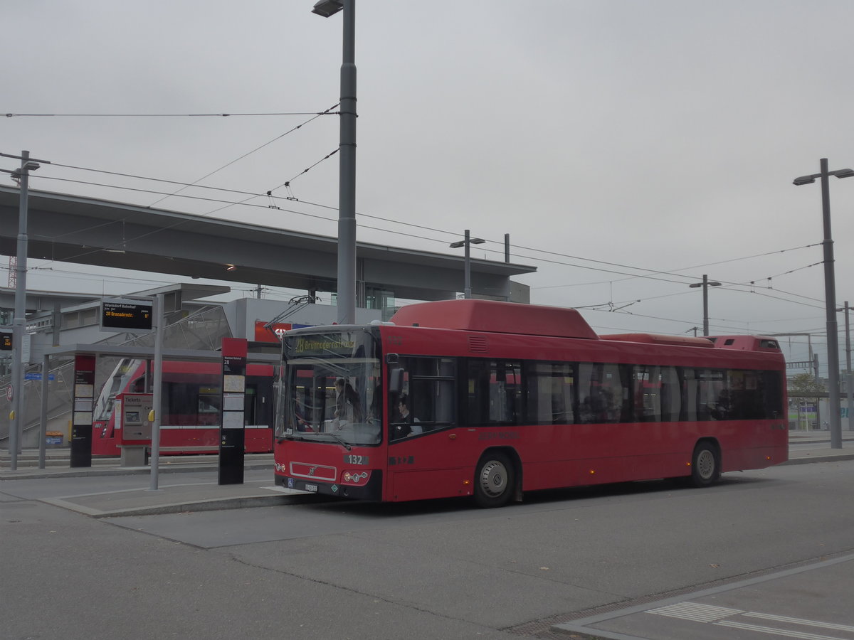 (199'177) - Bernmobil, Bern - Nr. 132/BE 624'132 - Volvo am 4. November 2018 in Bern, Wankdorf