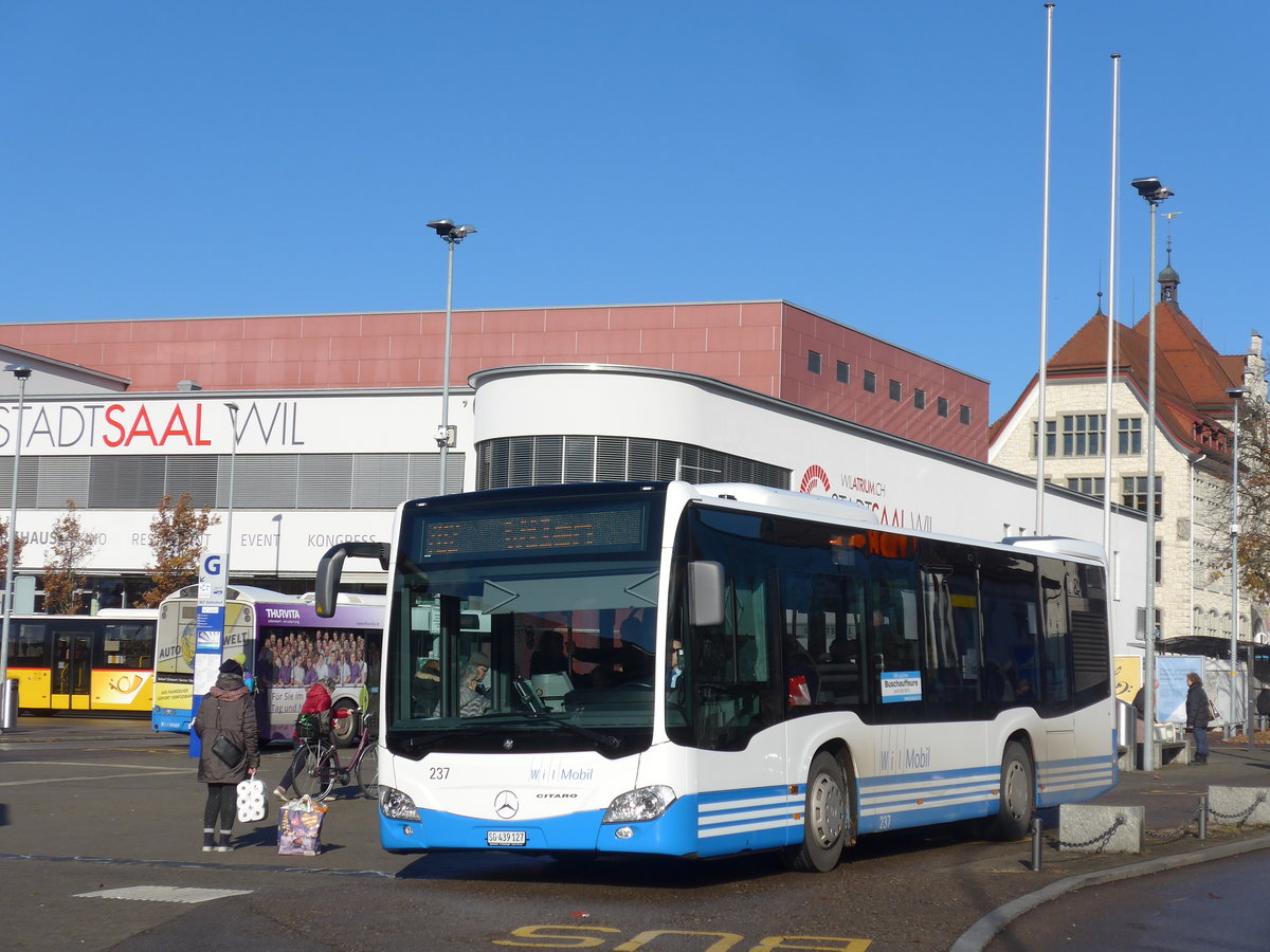 (199'537) - WilMobil, Wil - Nr. 237/SG 439'127 - Mercedes am 24. November 2018 beim Bahnhof Wil