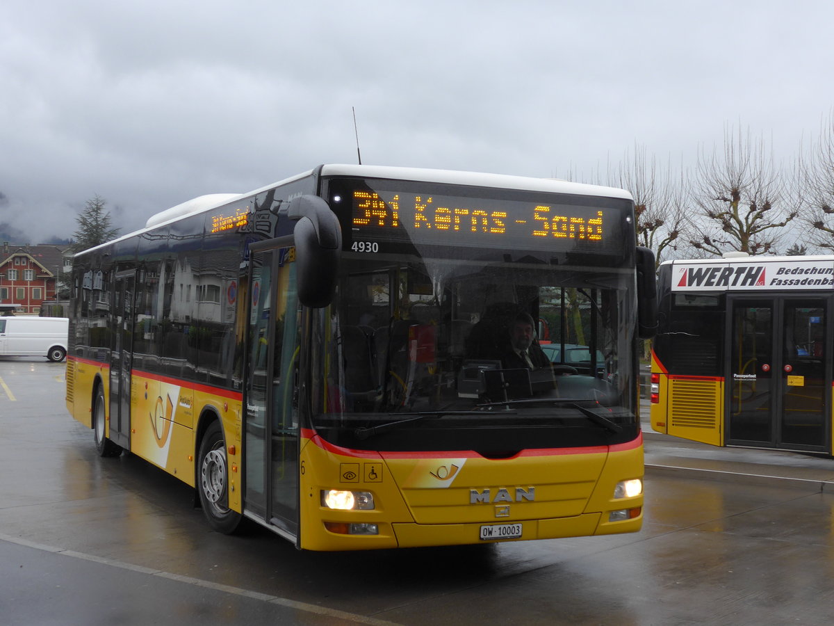 (200'126) - PostAuto Zentralschweiz - Nr. 6/OW 10'003 - MAN (ex Dillier, Sarnen Nr. 6) am 24. Dezember 2018 beim Bahnhof Sarnen