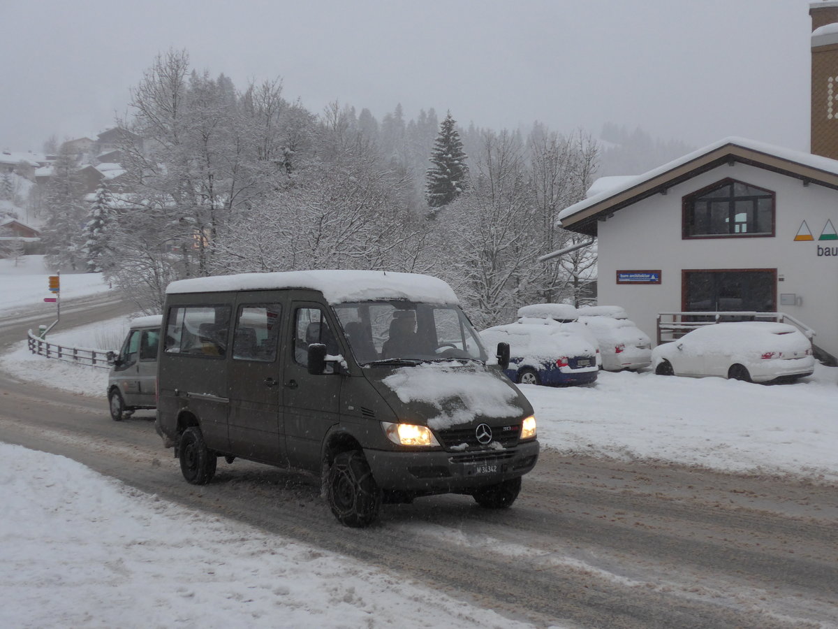 (201'050) - Schweizer Armee - M+34'342 - Mercedes am 13. Januar 2019 in Adelboden, Oey