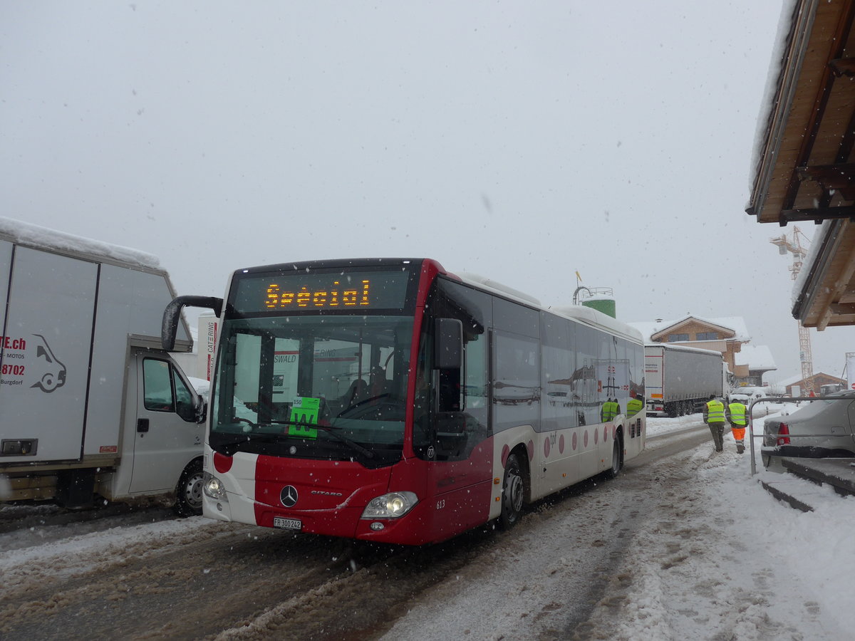 (201'142) - TPF Fribourg (Wieland 77) - Nr. 613/FR 300'242 - Mercedes am 13. Januar 2019 in Adelboden, Weltcup