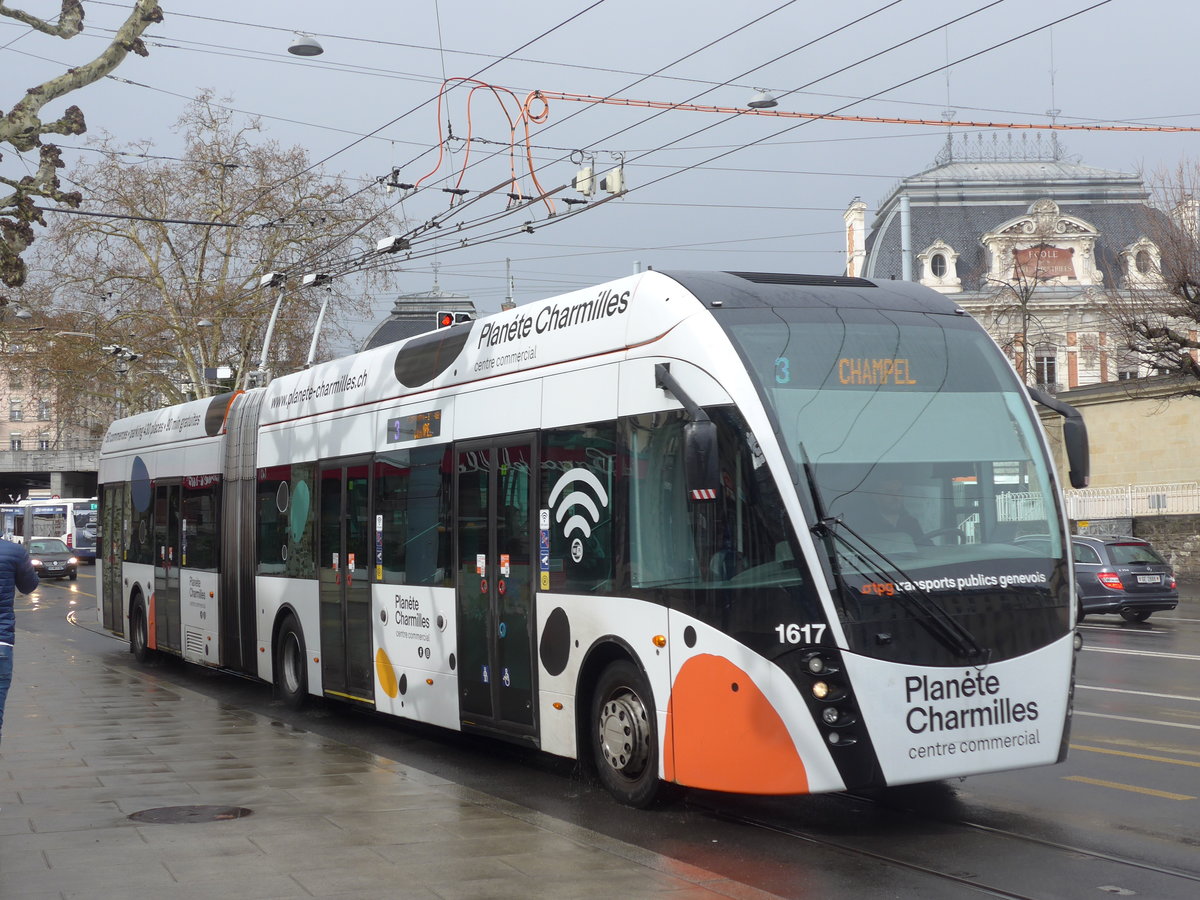 (202'241) - TPG Genve - Nr. 1617 - Van Hool Gelenktrolleybus am 11. Mrz 2019 in Tenve, Place des Vingt-Deux-Cantons