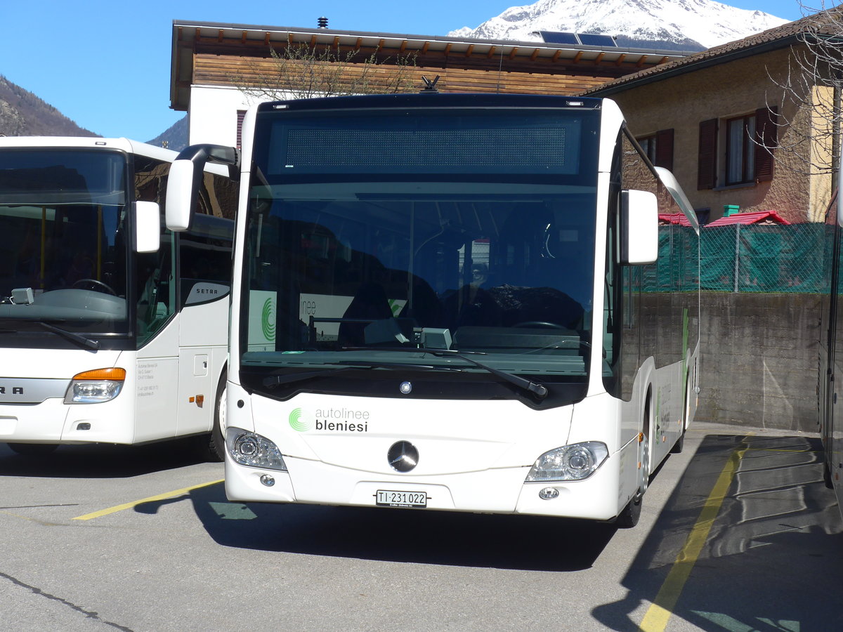 (202'566) - ABl Biasca - Nr. 22/TI 231'022 - Mercedes am 19. Mrz 2019 in Biasca, Garage