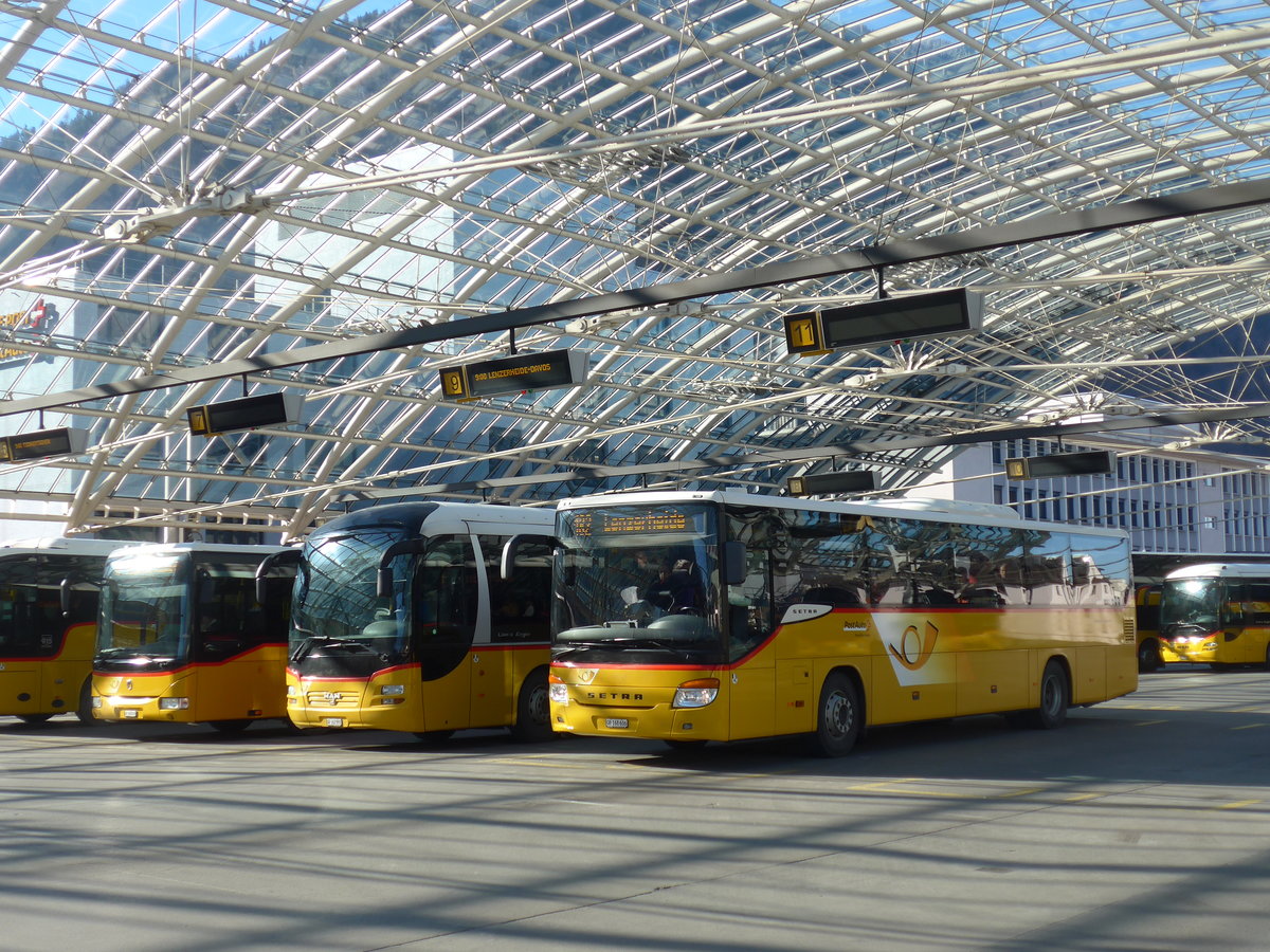 (202'591) - PostAuto Graubnden - GR 168'606 - Setra am 20. Mrz 2019 in Chur, Postautostation
