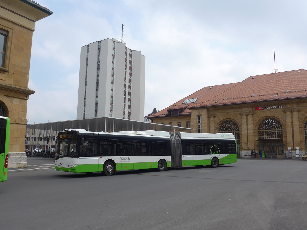 (203'606) - transN, La Chaux-de-Fonds - Nr. 347/NE 145'347 - Solaris am 13. April 2019 beim Bahnhof La Chaux-de-Fonds