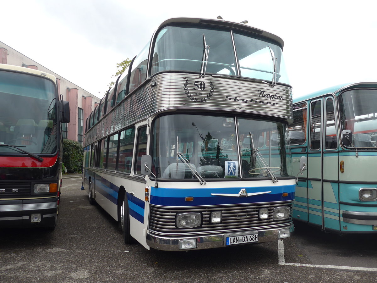 (203'973) - Aus Deutschland: ??? - LAN-BA 68H - Neoplan am 26. April 2019 in Haguenau, Parkplatz