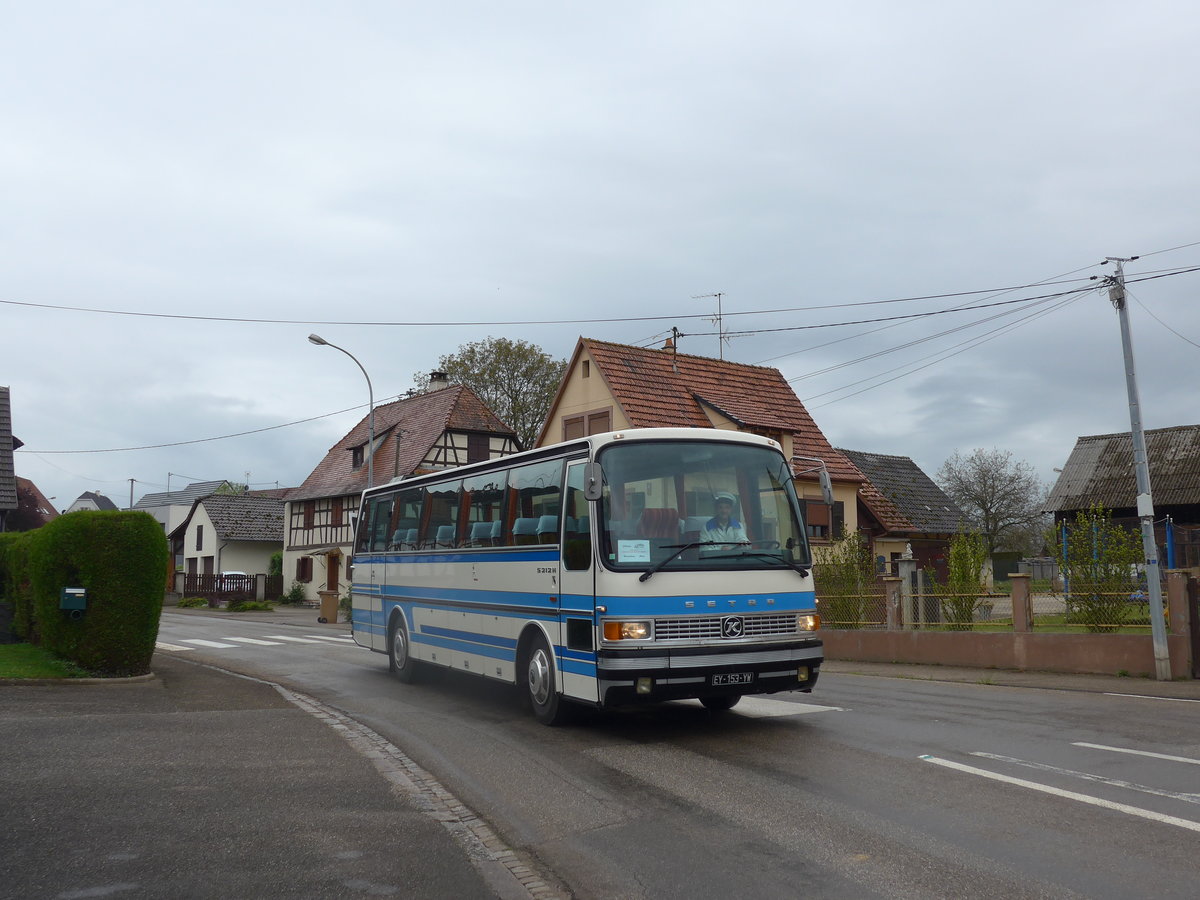 (204'180) - Asparre, Formigueres (AAF) - EY 153 YW - Setra am 27. April 2019 in Stundwiller, Rue Principale