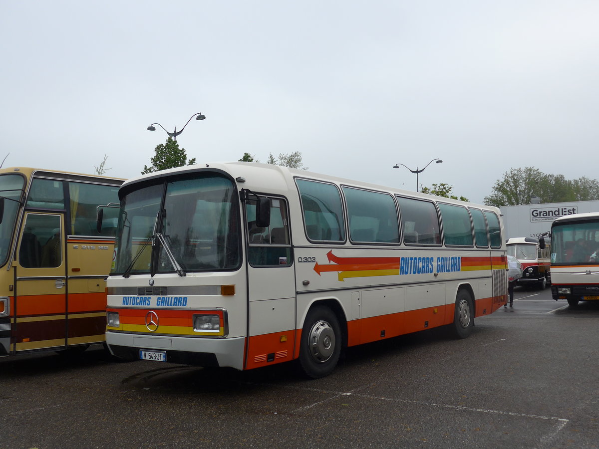 (204'405) - Gaillard, Mornant - W 543 JT - Mercedes am 27. April 2019 in Haguenau, Parkplatz