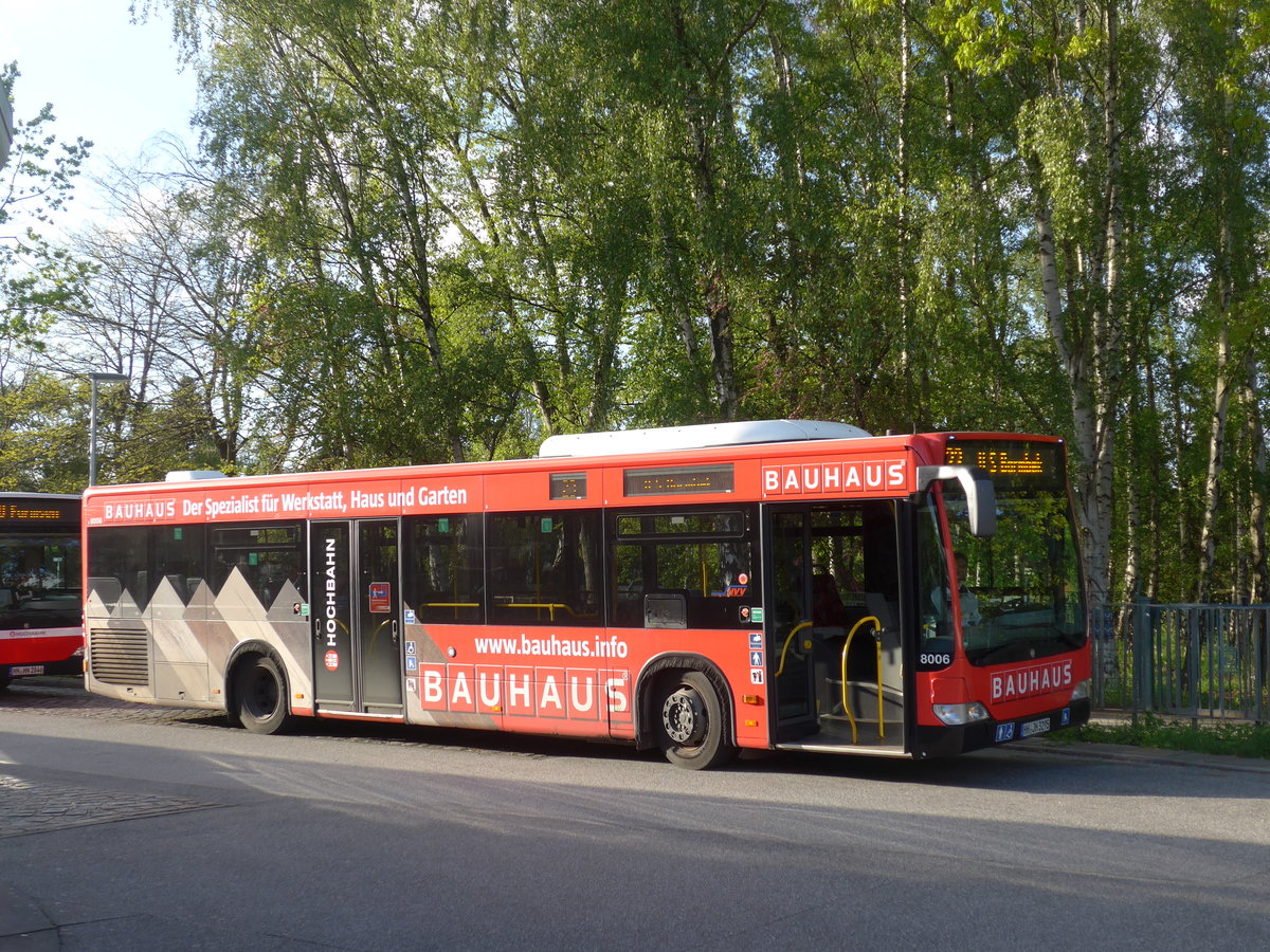 (204'840) - HHA Hamburg - Nr. 8006/HH-JH 3295 - Mercedes am 10. Mai 2019 in Hamburg, U-Bahnhof Billstedt