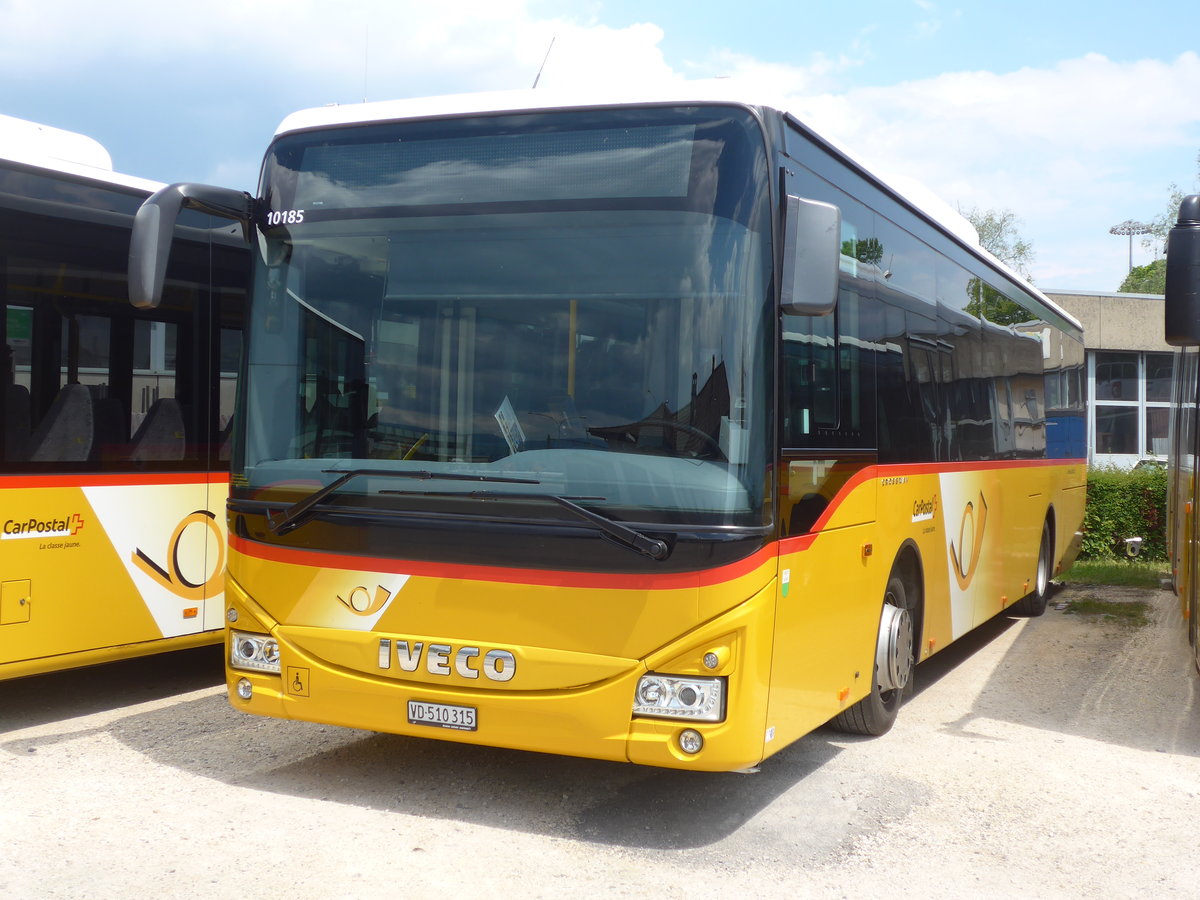 (205'404) - CarPostal Ouest - VD 510'315 - Iveco am 25. Mai 2019 in Yverdon, Garage