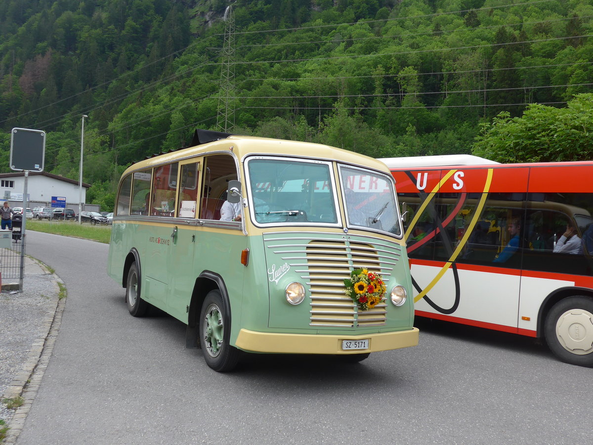 (206'359) - AAGS Schwyz - Nr. 1/SZ 5171 - Saurer/Geser (ex Nr. 9; ex Nr. 17; ex Nr. 9; ex Nr. 1) am 15. Juni 2019 in Engi, Garage AS