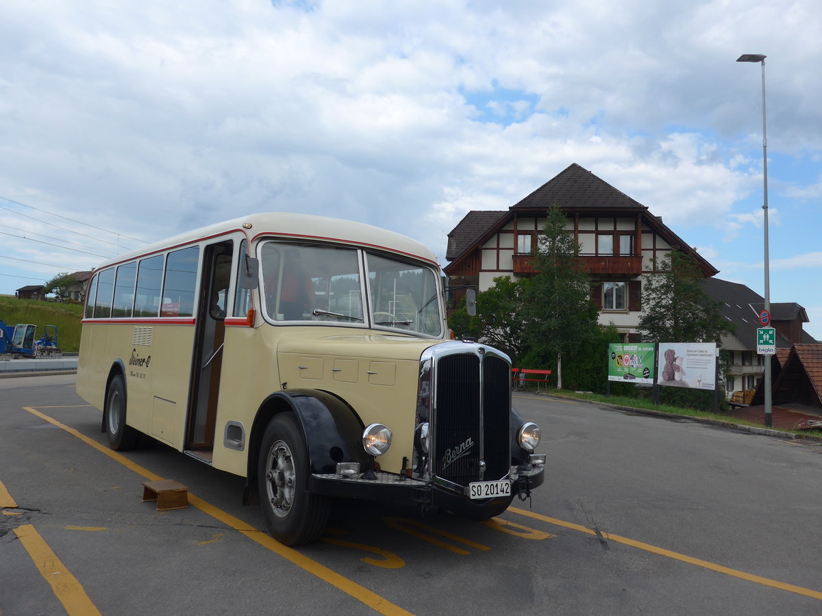 (207'448) - Steiner, Messen - SO 20'142 - Berna/Hess (ex Brtschi, Biberen) am 7. Juli 2019 beim Bahnhof Biglen