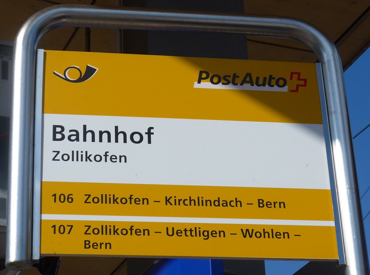 (207'544) - PostAuto-Haltestellenschild - Zollikofen, Bahnhof - am 7. Juli 2019