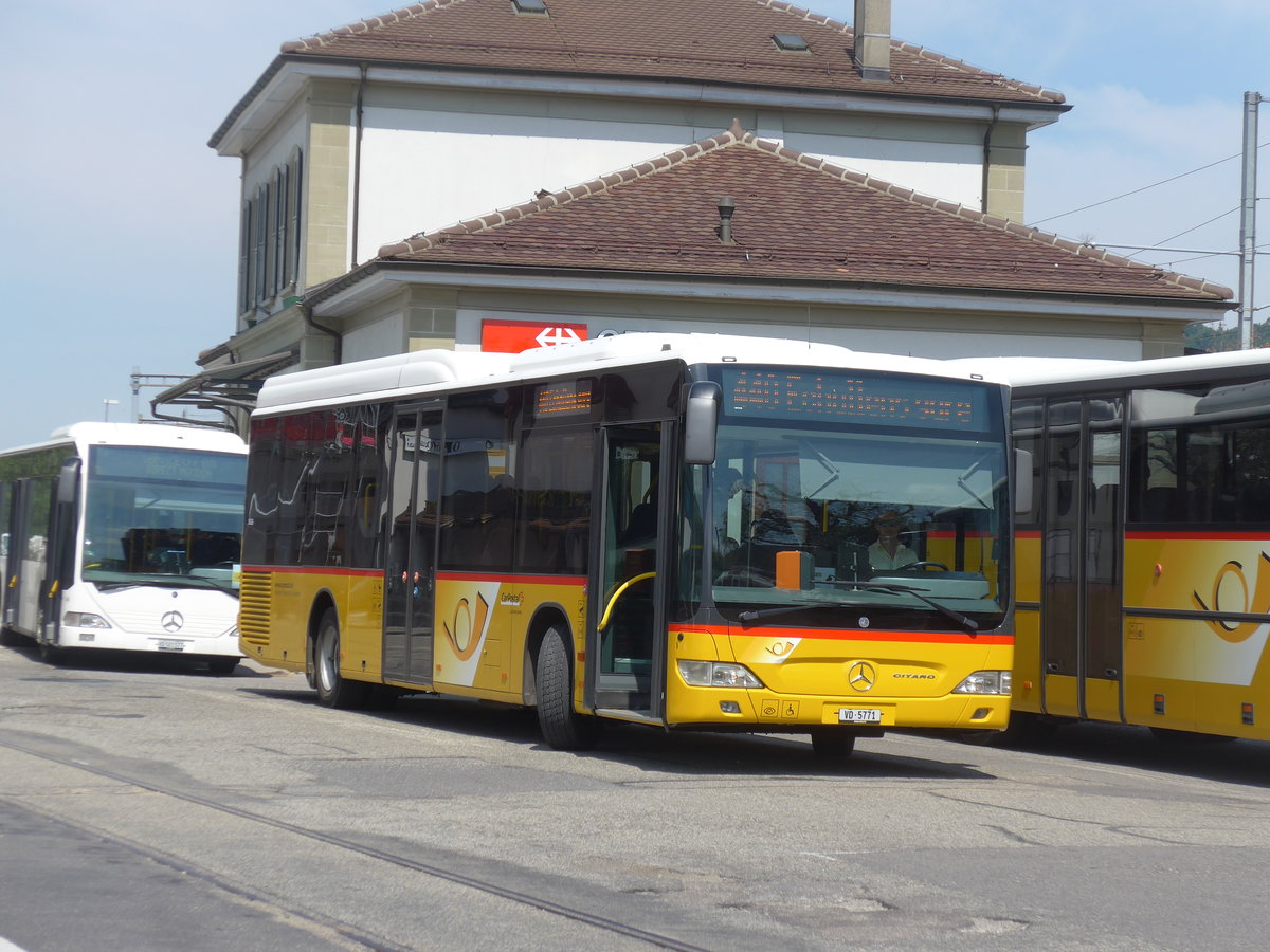 (208'119) - Faucherre, Moudon - VD 5771 - Mercedes am 22. Juli 2019 beim Bahnhof Moudon