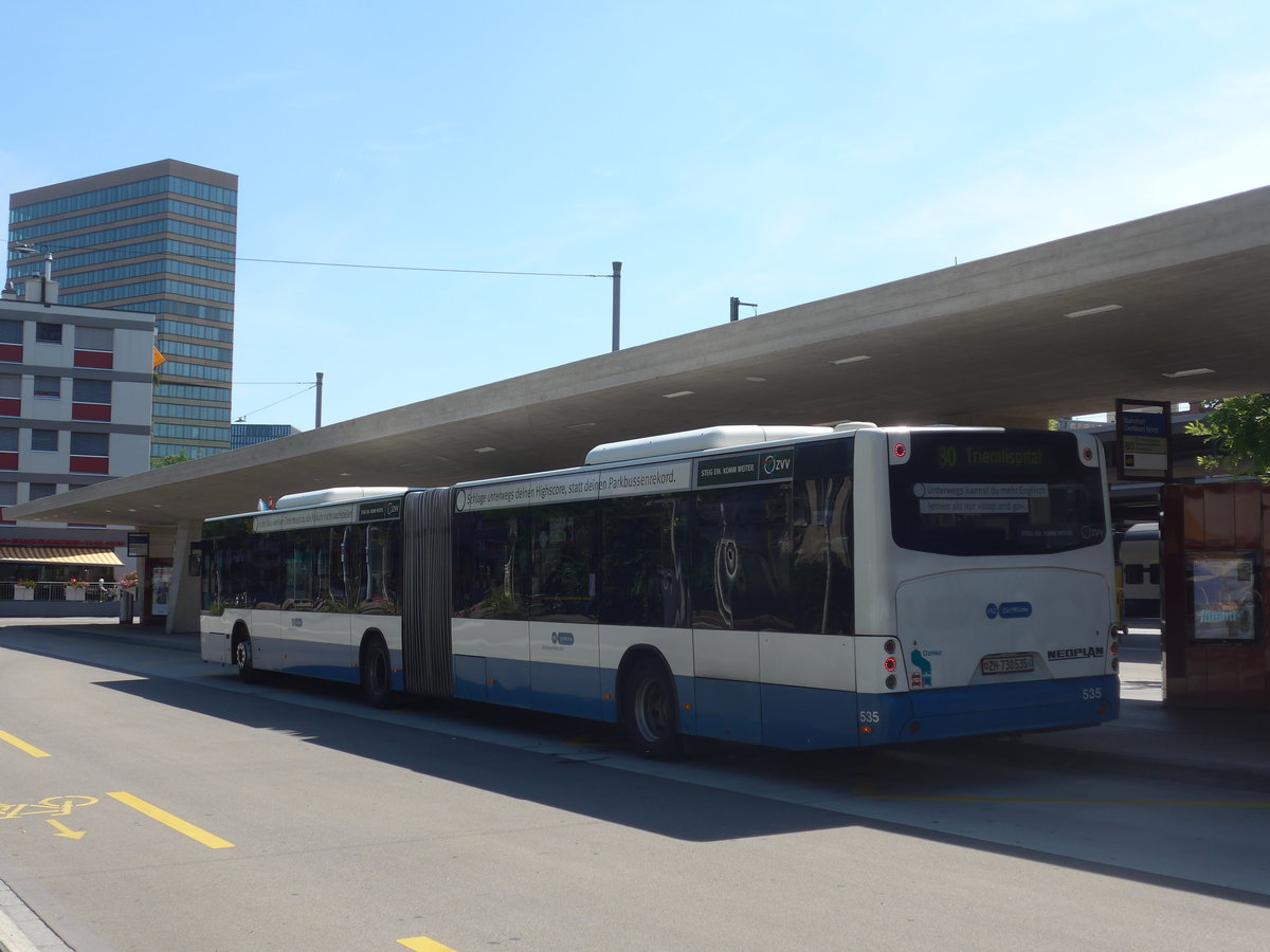 (208'249) - VBZ Zrich - Nr. 535/ZH 730'535 - Neoplan am 1. August 2019 beim Bahnhof Zrich-Oerlikon