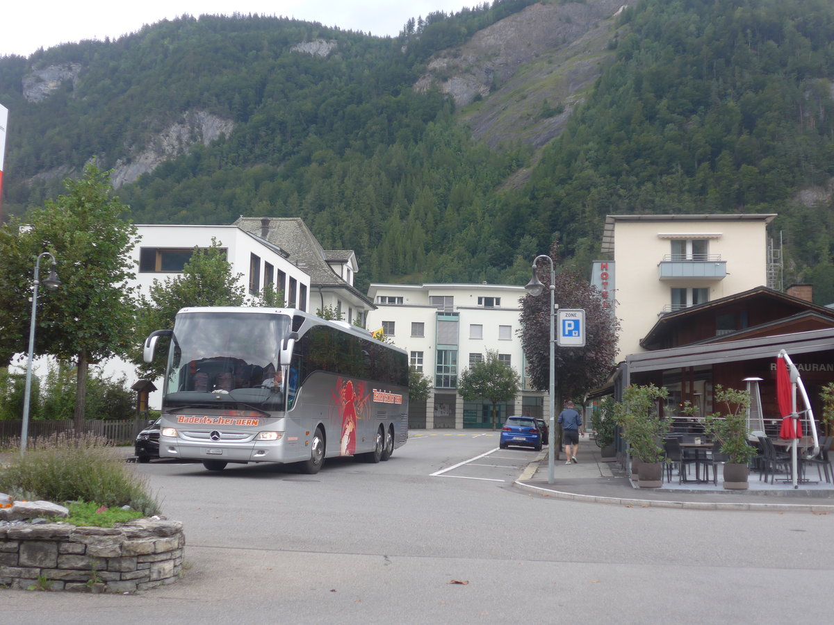 (209'190) - Badertscher, Bern - BE 41'099 - Mercedes am 1. September 2019 beim Bahnhof Meiringen