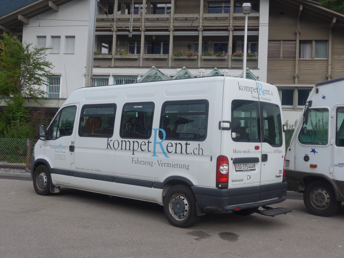 (209'203) - Brunner, Niederwil - Nr. 20/SG 375'444 - Renault am 1. September 2019 beim Bahnhof Brienz