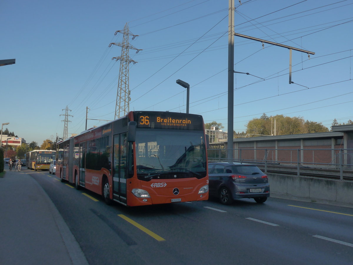 (210'353) - RBS Worblaufen - Nr. 34/BE 533'534 - Mercedes am 14. Oktober 2019 beim Bahnhof Zollikofen