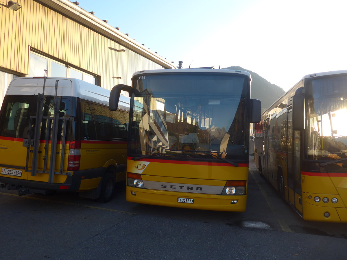 (210'501) - Marchetti, Airolo - TI 303'333 - Setra (ex Nr. 5) am 26. Oktober 2019 in Airolo, Garage