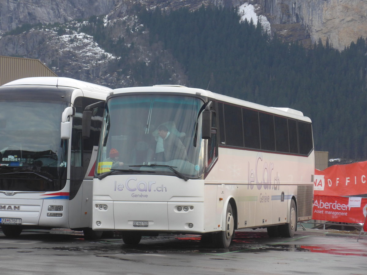 (213'179) - le Car.ch, Genve - GE 960'702 - Bova am 26. Dezember 2019 beim Bahnhof Grindelwald