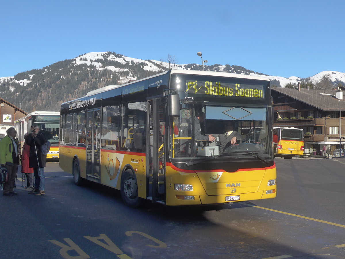 (213'284) - PostAuto Bern - BE 535'079 - MAN/Gppel (ex Nr. 217; ex RBS Worblaufen Nr. 217) am 2. Januar 2020 beim Bahnhof Gstaad