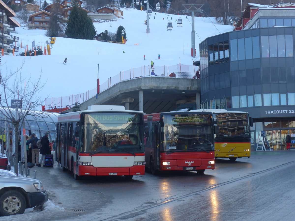 (213'345) - Lathion, Sion - Nr. 26/VS 478'999 - Scania/Hess (ex AAGS Schwyz Nr. 12) am 4. Januar 2020 in Haute-Nendaz, Tlcabine