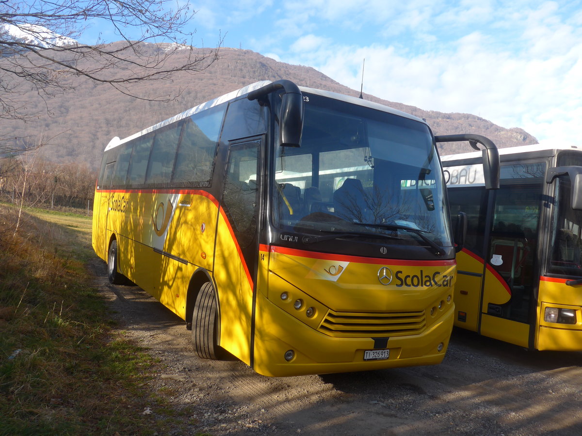 (213'835) - ATV, Rivera - Nr. 14/TI 326'913 - Mercedes/UNVI (ex AutoPostale Ticino) am 18. Januar 2020 in Rivera, Garage