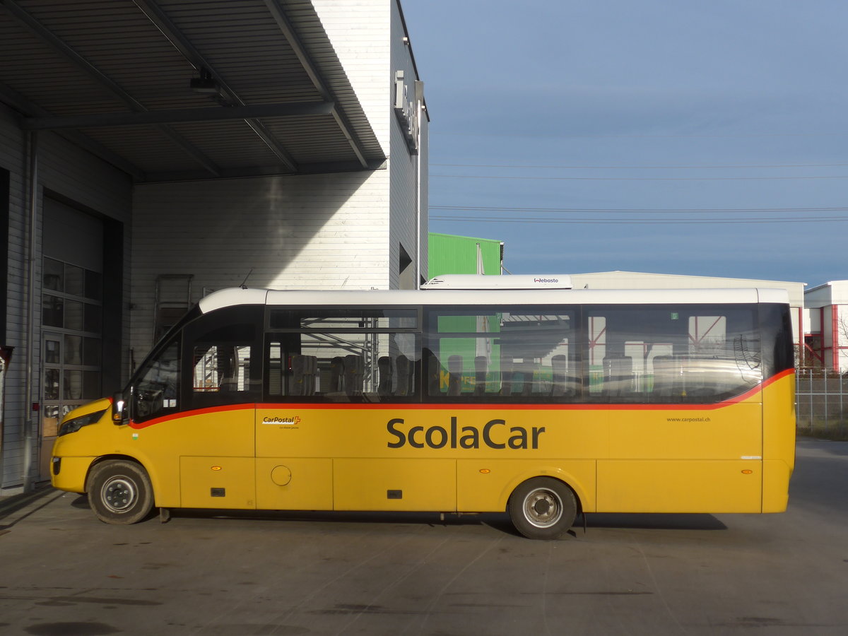 (214'246) - CarPostal Ouest - VD 457'246 - Iveco/Rosero am 16. Februar 2020 in Kerzers, Interbus