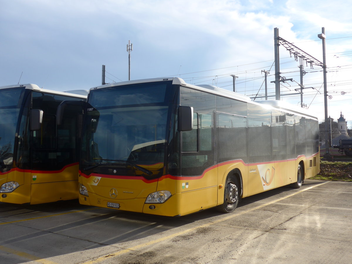 (214'346) - CarPostal Ouest - VD 259'922 - Mercedes am 16. Februar 2020 in Yverdon, Garage