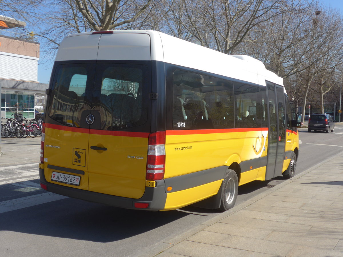 (215'228) - CarPostal Ouest - JU 39'182 - Mercedes am 15. Mrz 2020 beim Bahnhof Yverdon