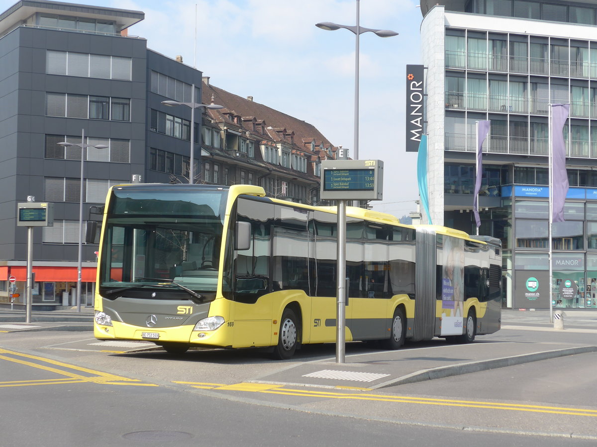 (215'559) - STI Thun - Nr. 169/BE 752'169 - Mercedes am 26. Mrz 2020 beim Bahnhof Thun