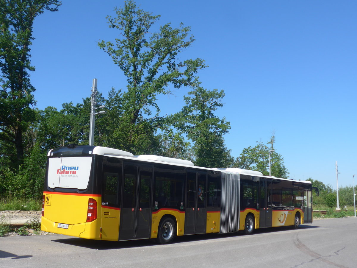 (217'503) - PostAuto Bern - Nr. 631/BE 734'631 - Mercedes am 31. Mai 2020 in Laupen, Garage