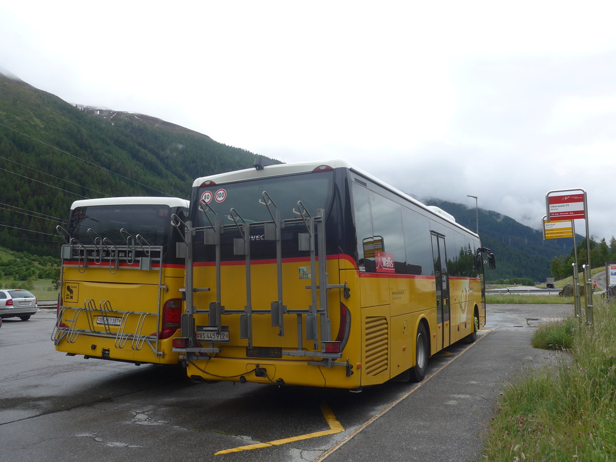 (217'657) - Seiler, Ernen - VS 445'912 - Iveco (ex PostAuto Wallis) am 7. Juni 2020 beim Bahnhof Oberwald