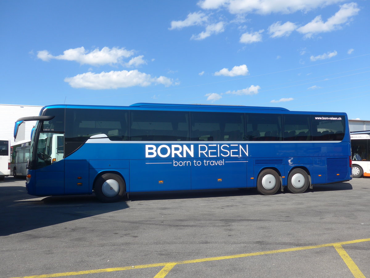 (218'171) - Born, Olten - Setra am 27. Juni 2020 in Kerzers, Interbus