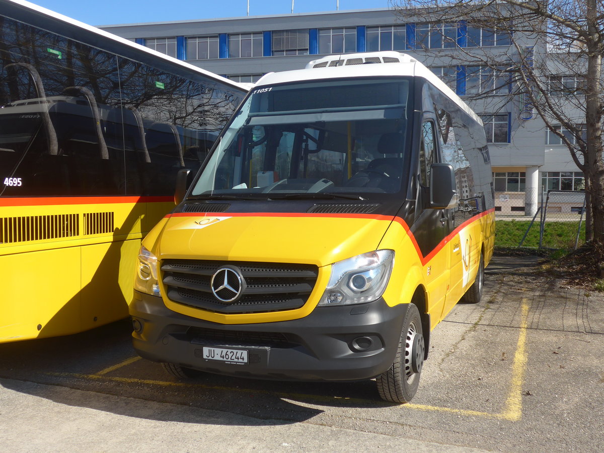 (224'300) - CarPostal Ouest - JU 46'244 - Mercedes am 20. Mrz 2021 in Yverdon, Garage