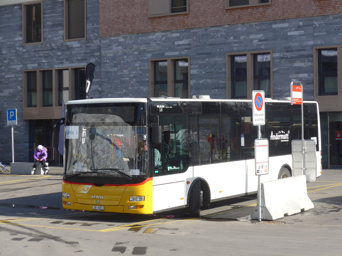 (224'550) - Mattli, Wassen - UR 9221 - MAN/Gppel (ex Lengacher, Wichtrach Nr. 6) am 28. Mrz 2021 in Andermatt, Bahnhofplatz