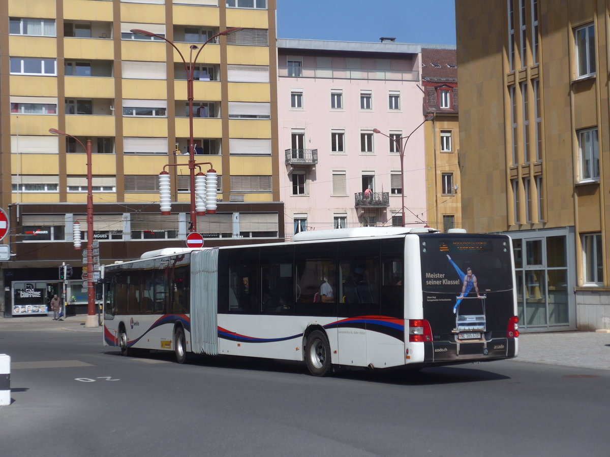 (224'714) - Twerenbold, Baden - Nr. 21/NE 165'370 - MAN (ex AG 127'292; ex Geissmann, Mellingen Nr. 21) am 2. April 2021 beim Bahnhof La Chaux-de-Fonds (Einsatz CarPostal)