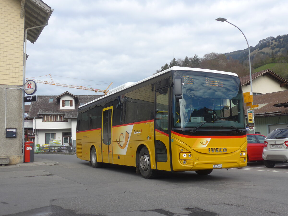 (225'326) - Spring, Schwenden - BE 26'672 - Iveco am 30. April 2021 beim Bahnhof Oey-Diemtigen