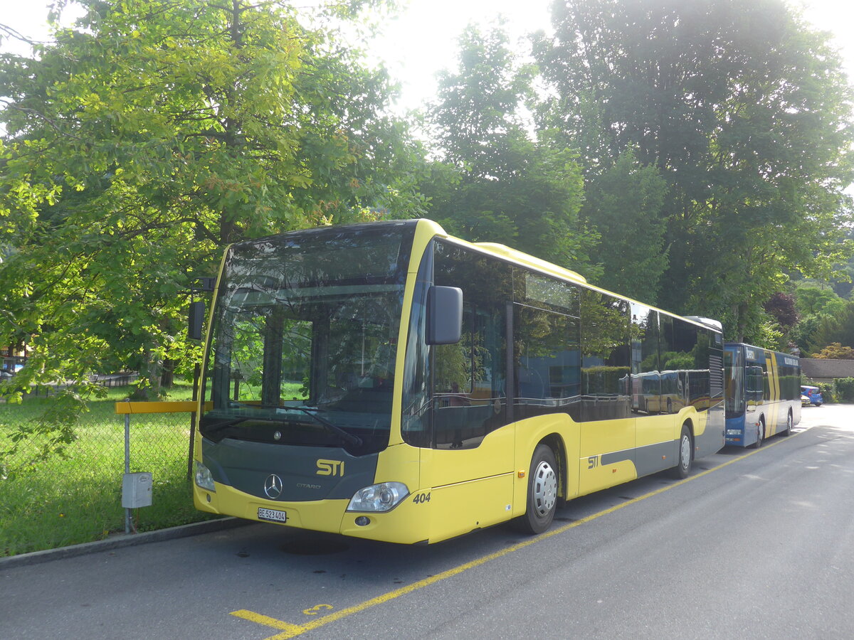 (226'295) - STI Thun - Nr. 404/BE 523'404 - Mercedes am 11. Juli 2021 bei der Schifflndte Thun