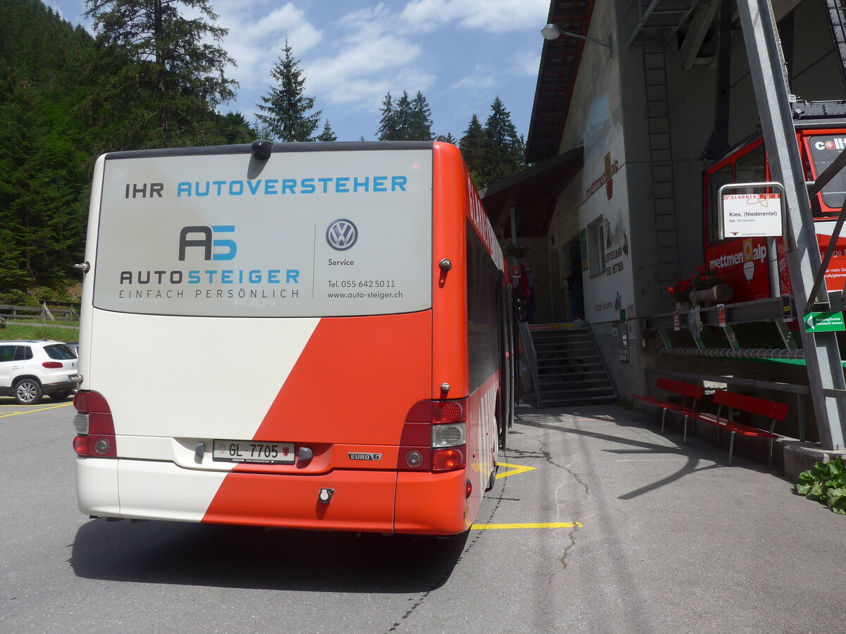 (226'429) - AS Engi - Nr. 5/GL 7705 - MAN am 12. Juli 2021 in Schwanden, Kies